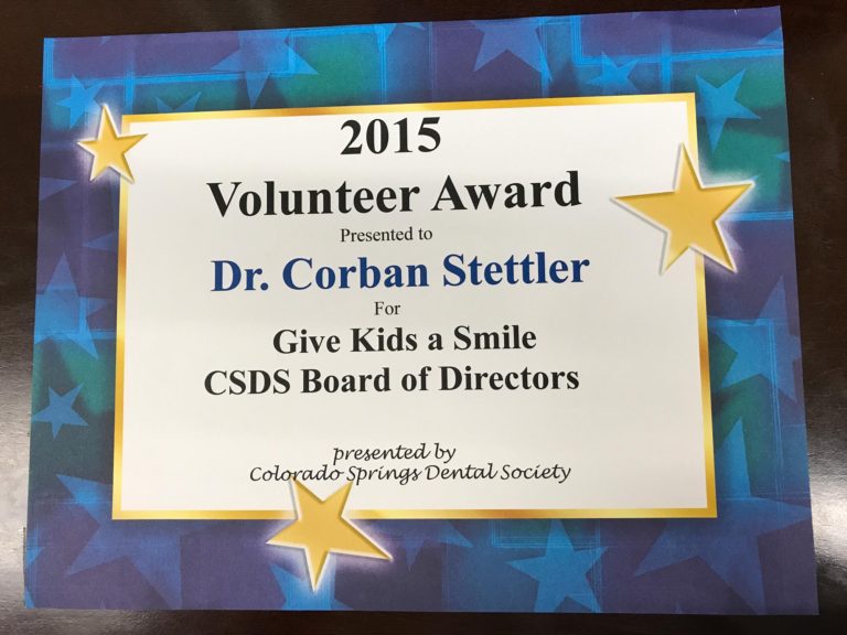 Give Kids a Smile Volunteer Award Image Give Kids a Smile Volunteer Award Image