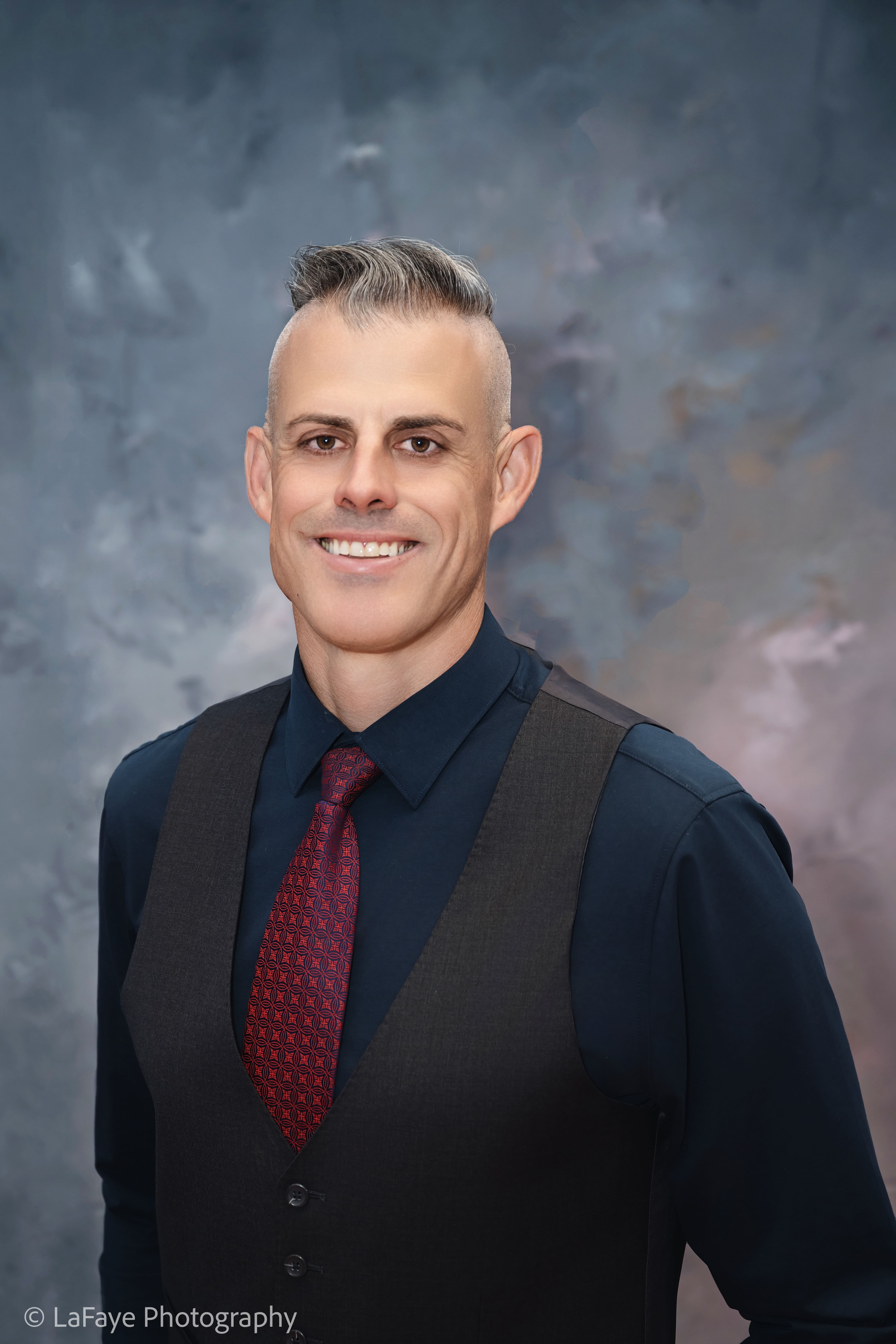Dr Zachary Van Hilsen Image Dr Zachary Van Hilsen Image